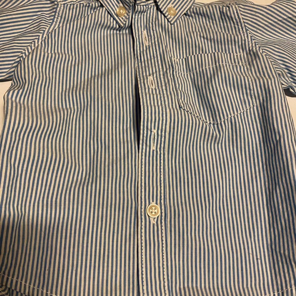 Carters 3m button Down Shirt